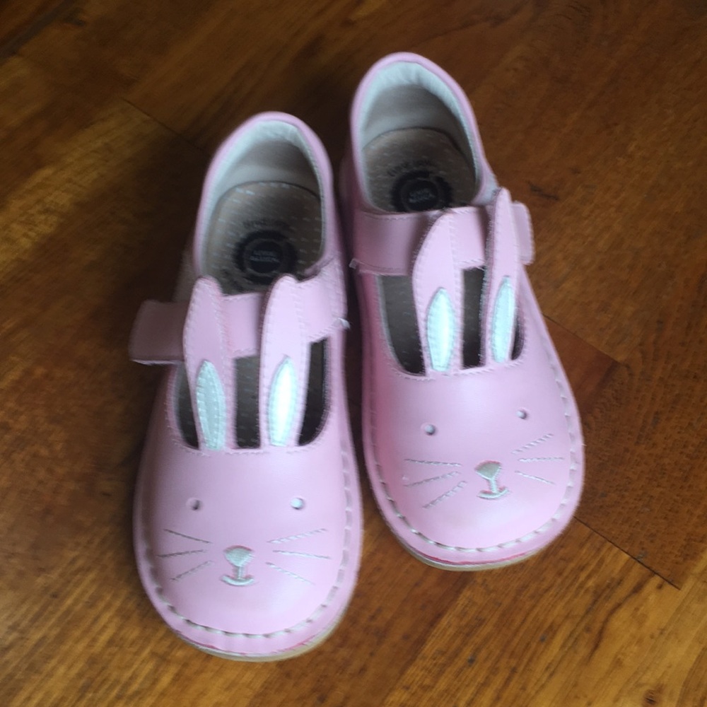 Girls leather sandals size 11